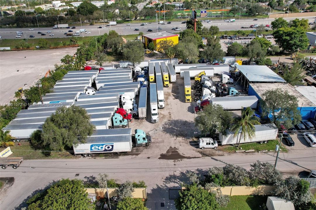 待售: $4,600,000 (0 贝兹, 0 浴室, 0 平方英尺)