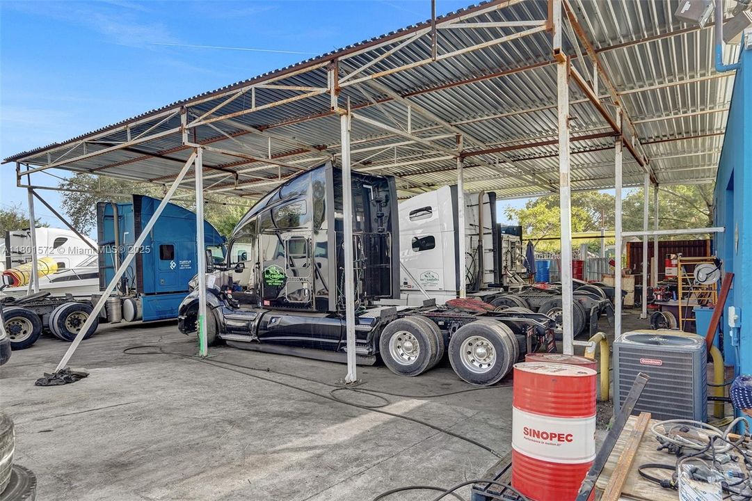 待售: $4,600,000 (0 贝兹, 0 浴室, 0 平方英尺)