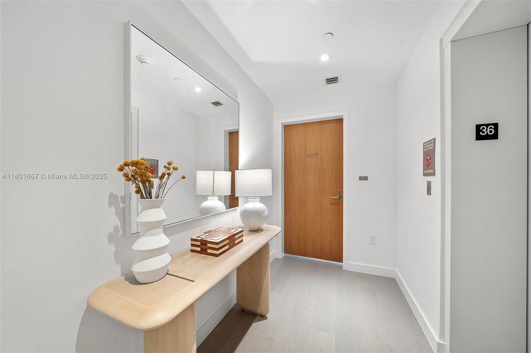 For Sale: $6,850,000 (3 beds, 3 baths, 2930 Square Feet)