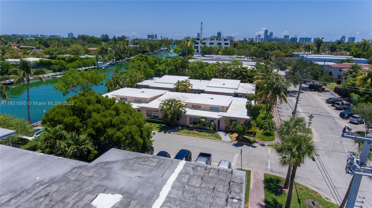 En Venta: $1,125,000 (2 camas, 2 baños, 870 Pies cuadrados)