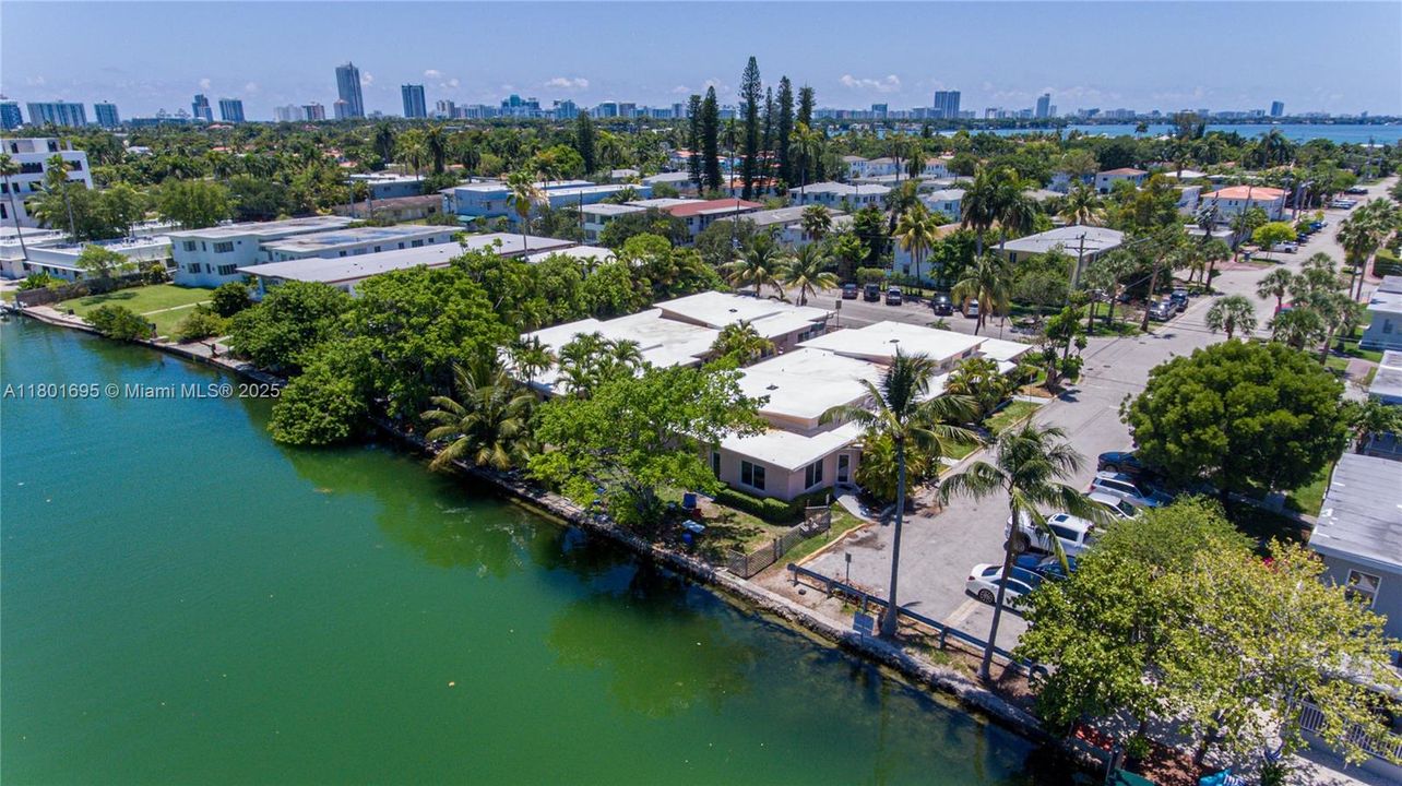 En Venta: $1,125,000 (2 camas, 2 baños, 870 Pies cuadrados)