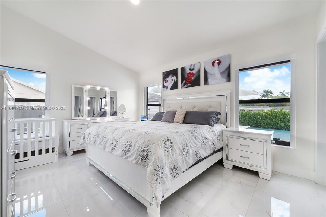 En Venta: $1,197,750 (3 camas, 2 baños, 1512 Pies cuadrados)