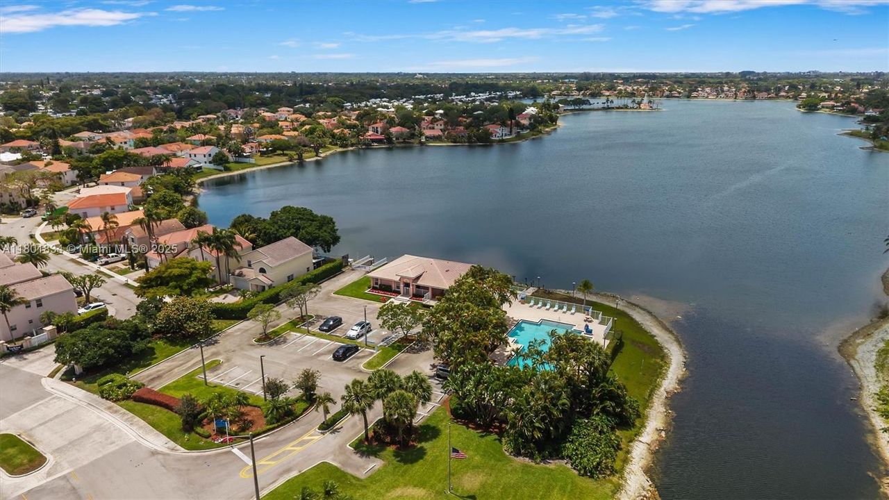 Recently Sold: $495,900 (3 beds, 2 baths, 1500 Square Feet)