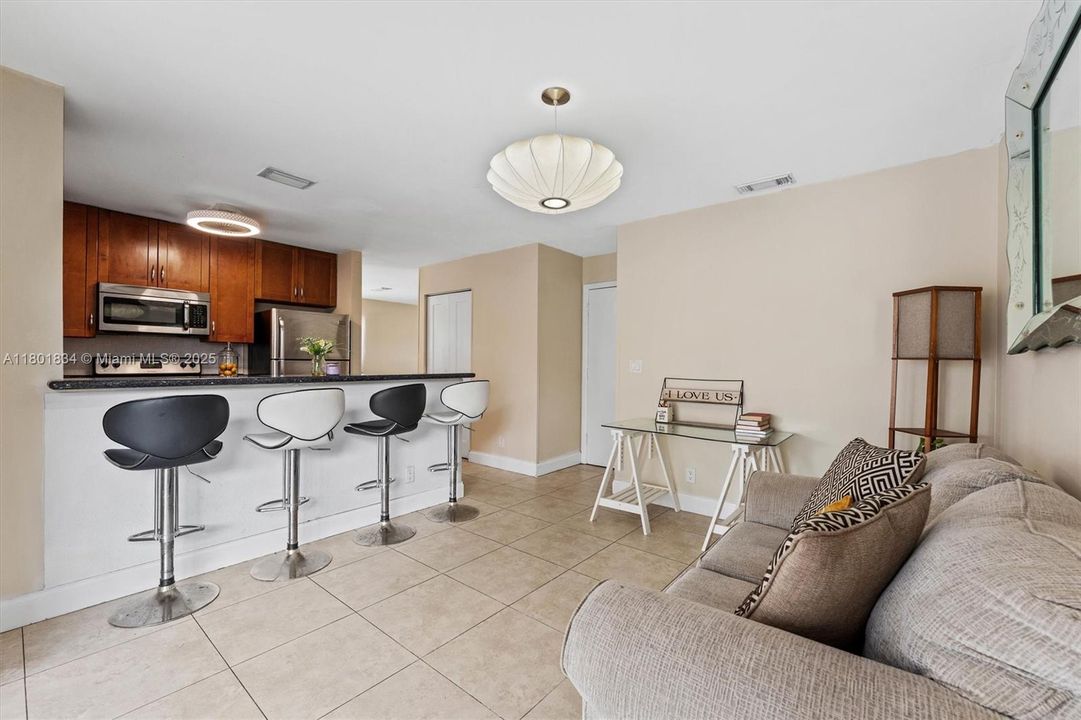 Recently Sold: $495,900 (3 beds, 2 baths, 1500 Square Feet)