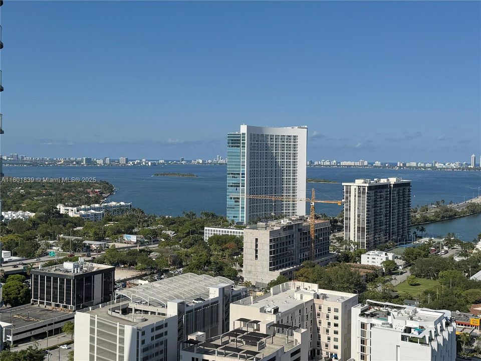 Recently Sold: $739,000 (2 beds, 2 baths, 1262 Square Feet)