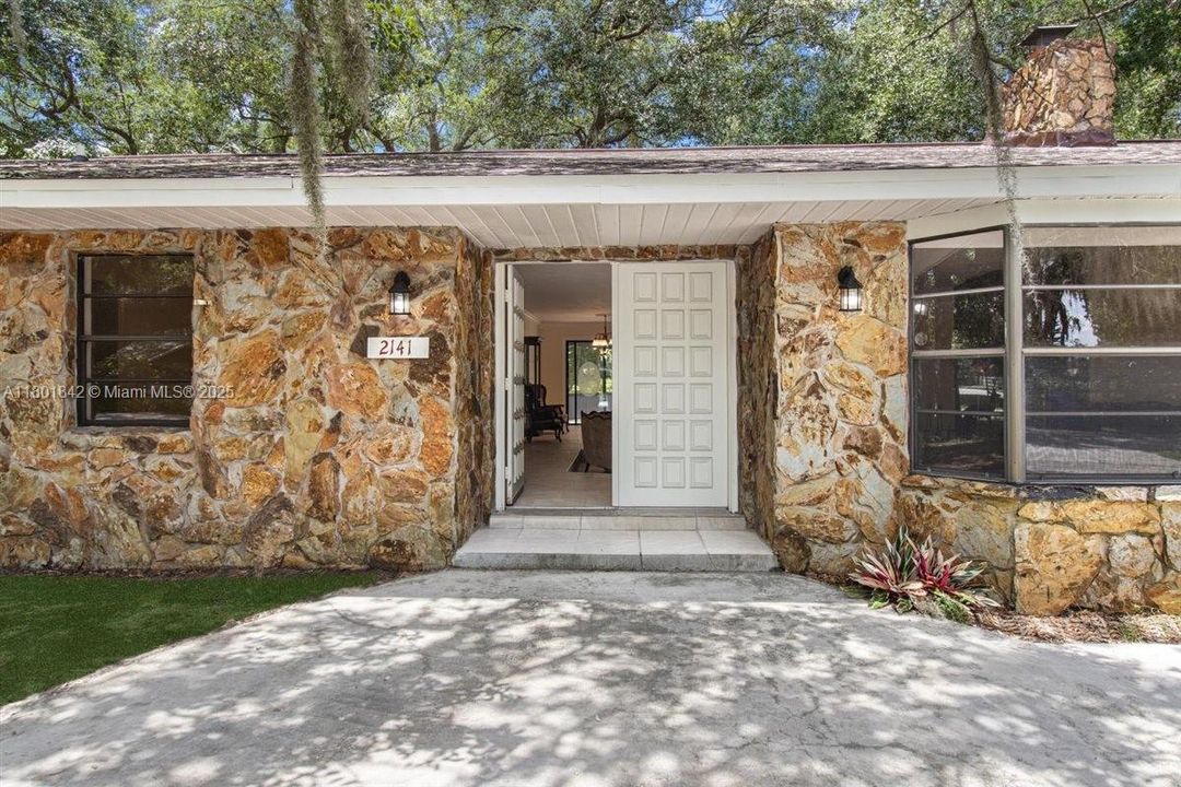 For Sale: $436,000 (4 beds, 2 baths, 2030 Square Feet)