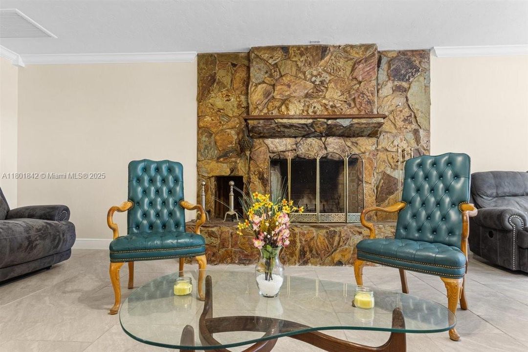 For Sale: $436,000 (4 beds, 2 baths, 2030 Square Feet)