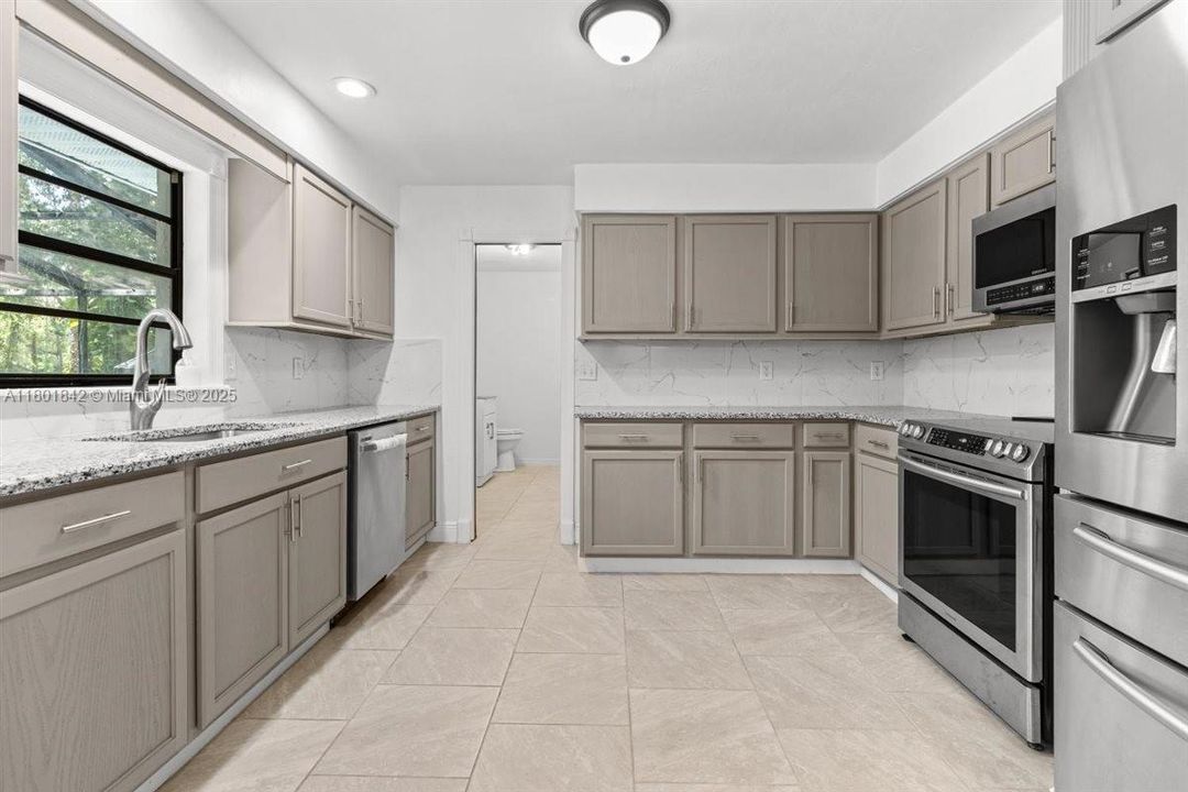 For Sale: $436,000 (4 beds, 2 baths, 2030 Square Feet)