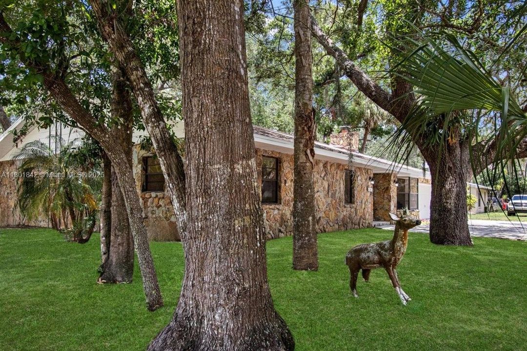 For Sale: $436,000 (4 beds, 2 baths, 2030 Square Feet)