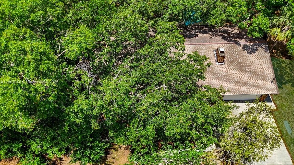 For Sale: $436,000 (4 beds, 2 baths, 2030 Square Feet)