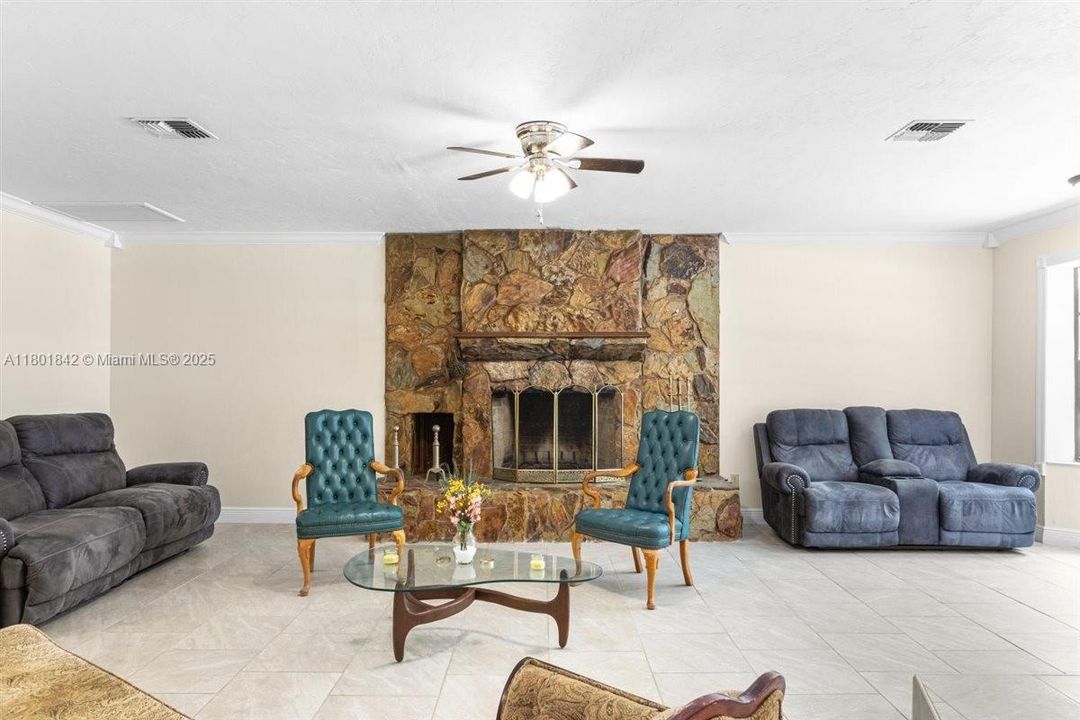 For Sale: $436,000 (4 beds, 2 baths, 2030 Square Feet)