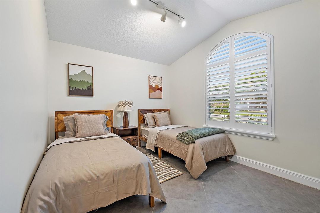 15129 Harriet Ave-26