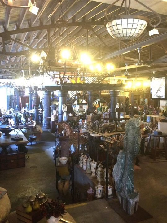 出租: $11,000 (0 贝兹, 0 浴室, 0 平方英尺)