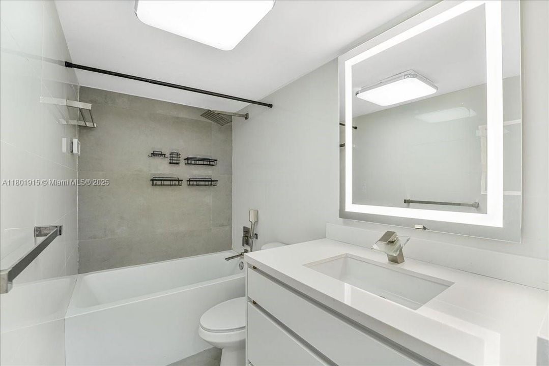 En Venta: $435,000 (1 camas, 1 baños, 940 Pies cuadrados)