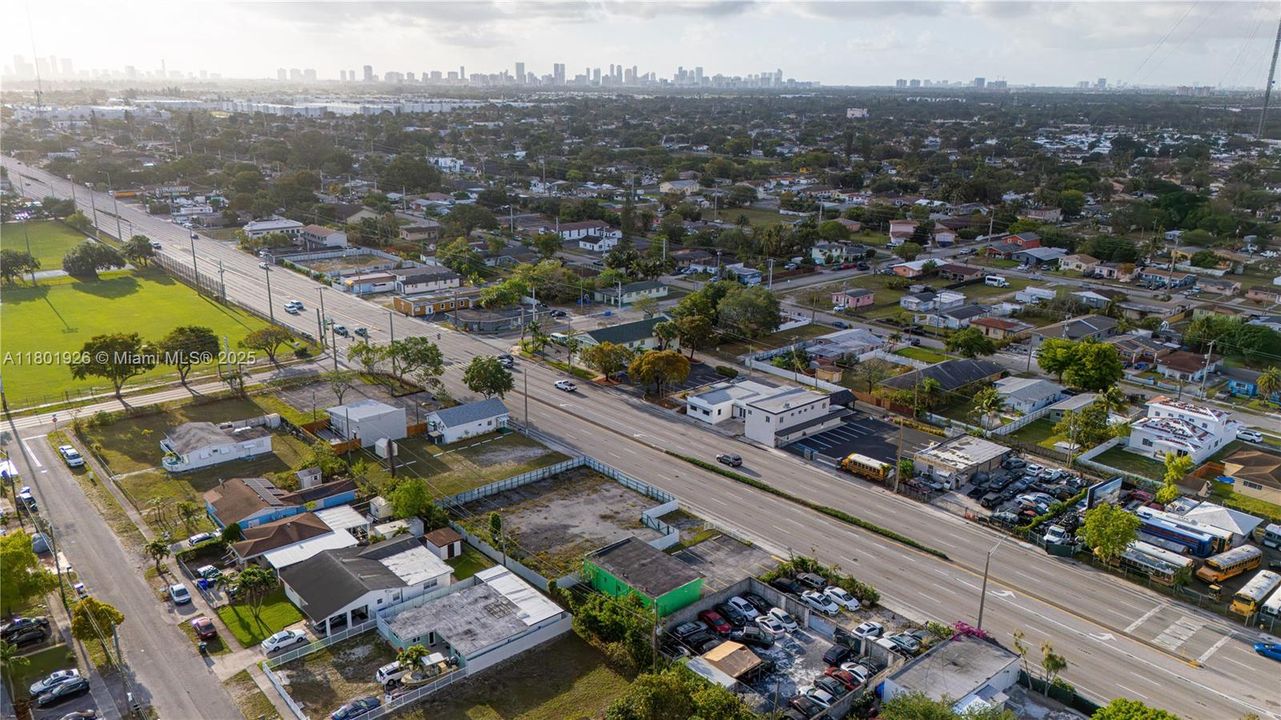 На продажу: $500,000 (0 спален, 0 ванн, 0 Квадратных фут)