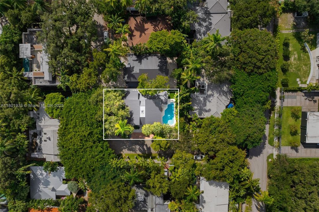 Recently Rented: $18,000 (4 beds, 3 baths, 3237 Square Feet)