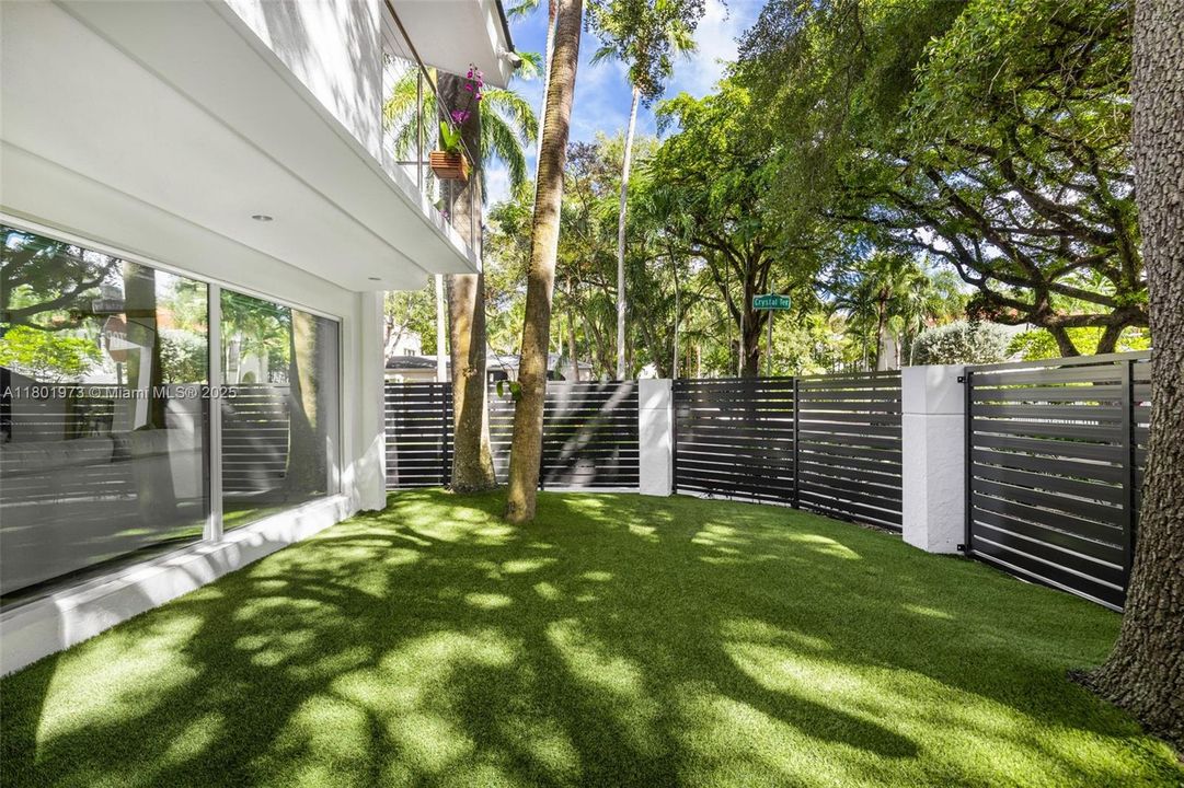 Recently Rented: $18,000 (4 beds, 3 baths, 3237 Square Feet)