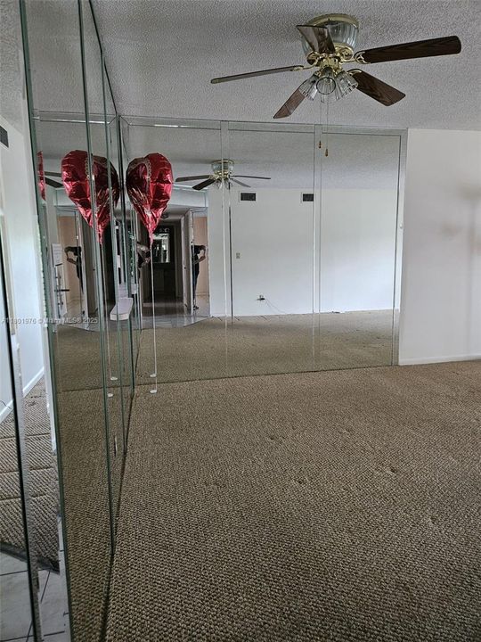 Active With Contract: $95,000 (2 beds, 2 baths, 1270 Square Feet)