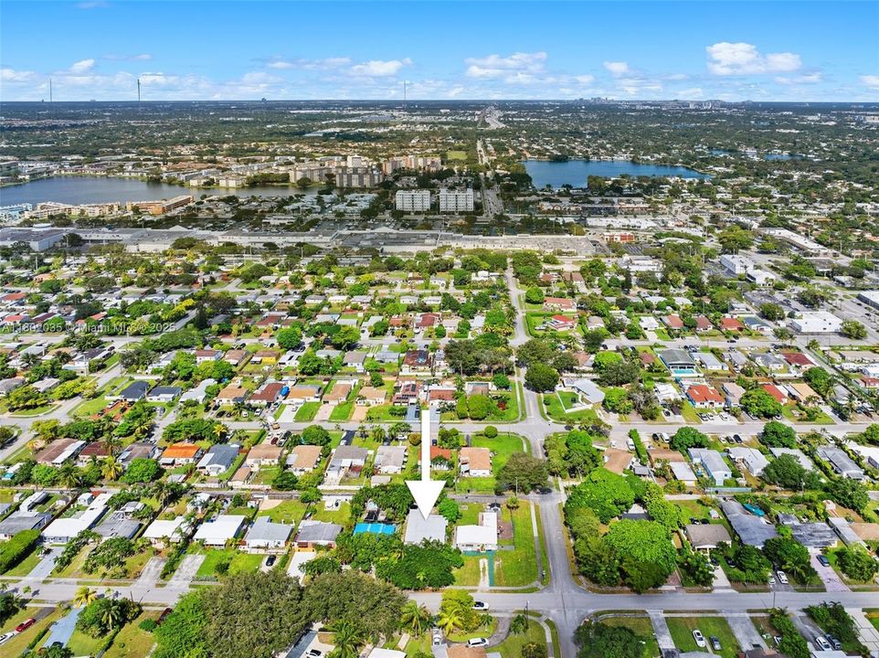 最近售出: $525,000 (2 贝兹, 1 浴室, 1676 平方英尺)