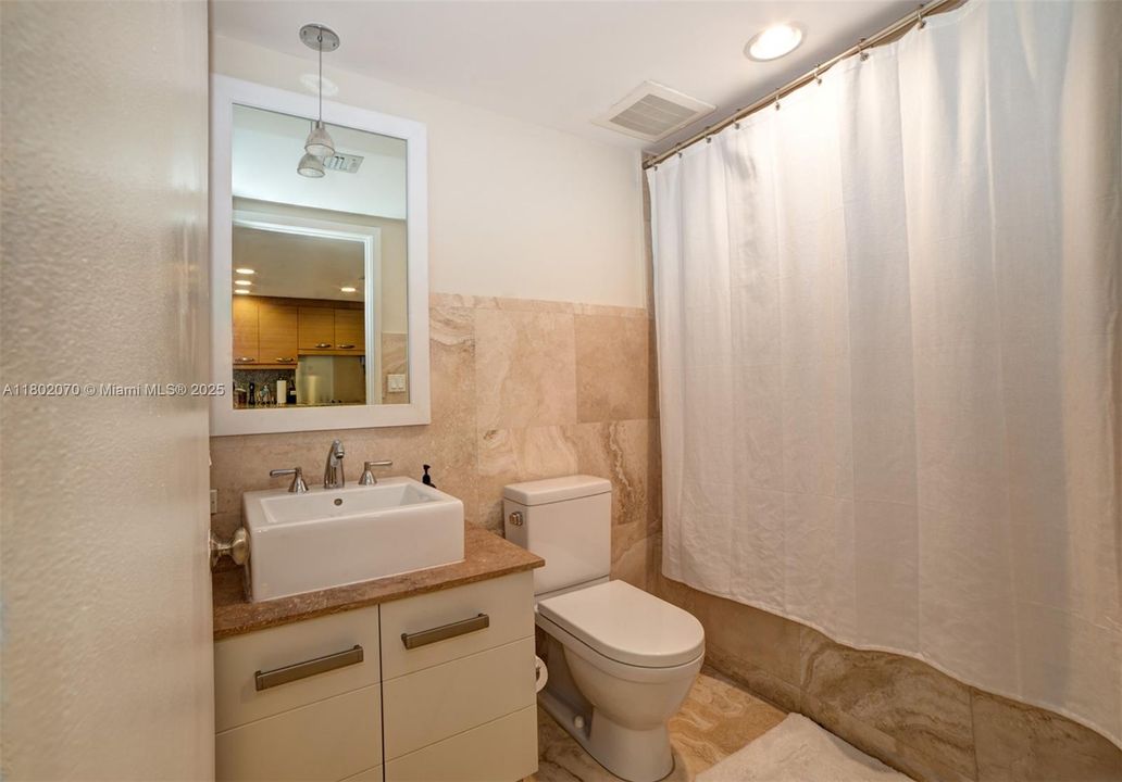 En Venta: $1,000,000 (1 camas, 2 baños, 985 Pies cuadrados)