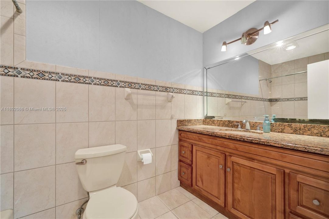 Vendido Recientemente: $490,000 (3 camas, 2 baños, 1808 Pies cuadrados)