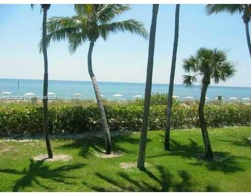 Key Colony Beachfront