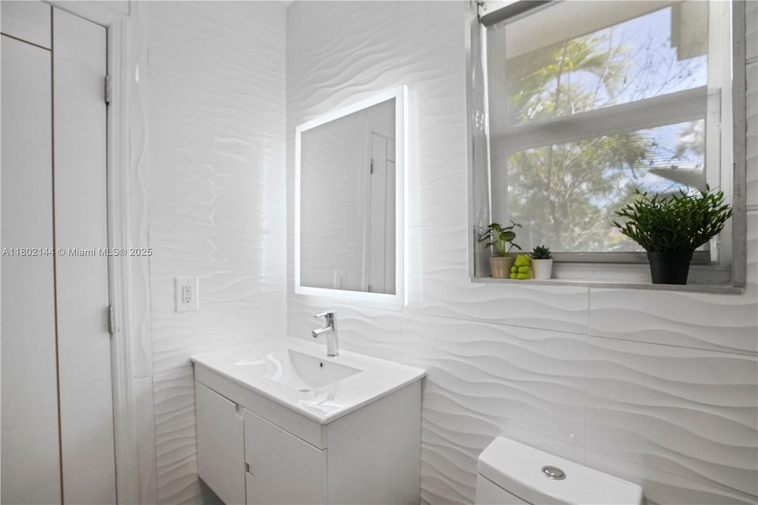 Недавно арендовано: $6,000 (5 спален, 3 ванн, 3199 Квадратных фут)