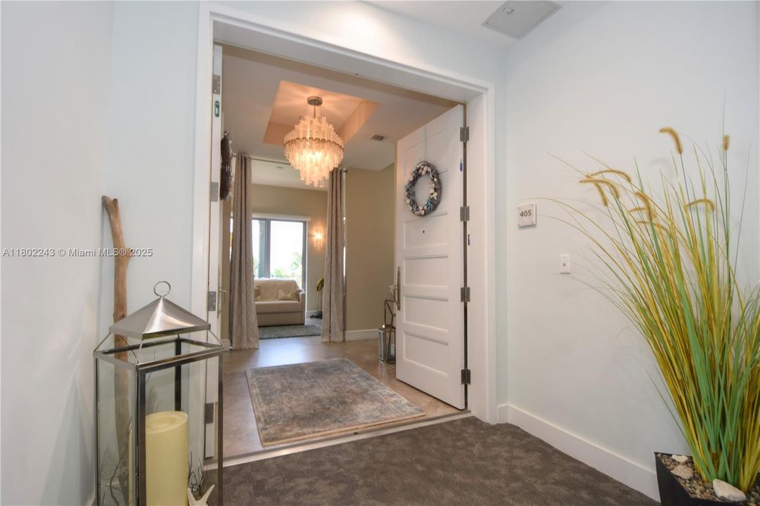 待售: $2,495,000 (2 贝兹, 2 浴室, 1894 平方英尺)