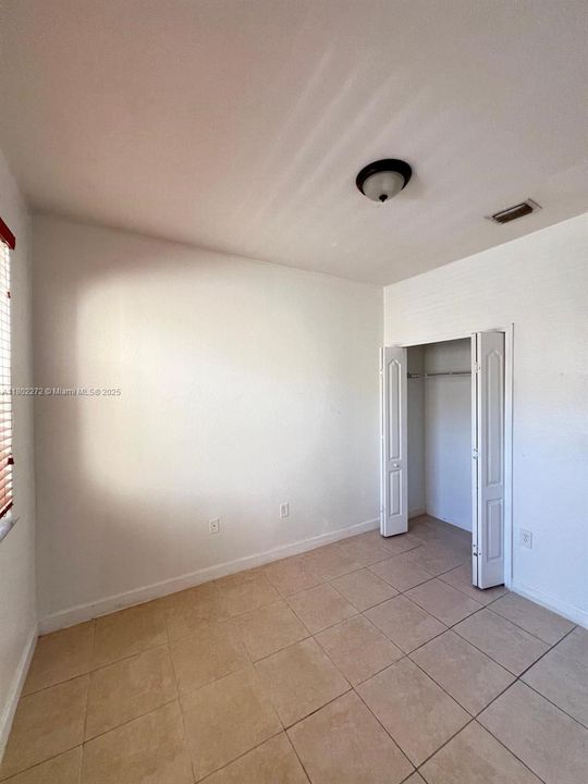 Недавно арендовано: $1,700 (2 спален, 2 ванн, 914 Квадратных фут)