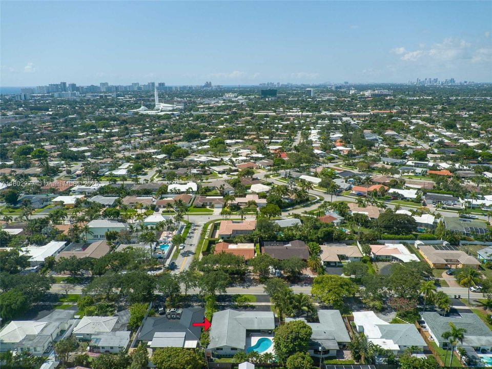 Recently Sold: $895,000 (3 beds, 2 baths, 2040 Square Feet)