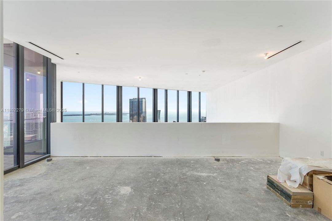 For Sale: $15,900,000 (5 beds, 7 baths, 7855 Square Feet)