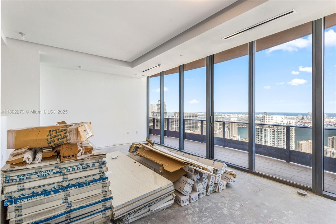 For Sale: $15,900,000 (5 beds, 7 baths, 7855 Square Feet)