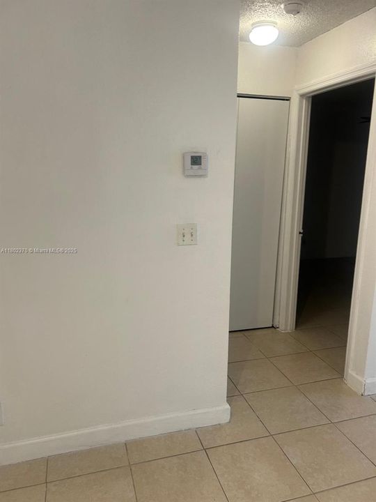 En Venta: $178,000 (1 camas, 1 baños, 712 Pies cuadrados)