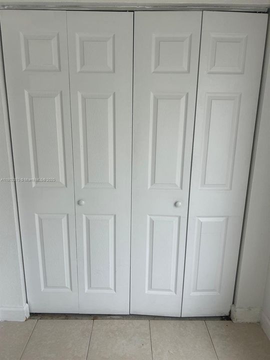 En Venta: $178,000 (1 camas, 1 baños, 712 Pies cuadrados)