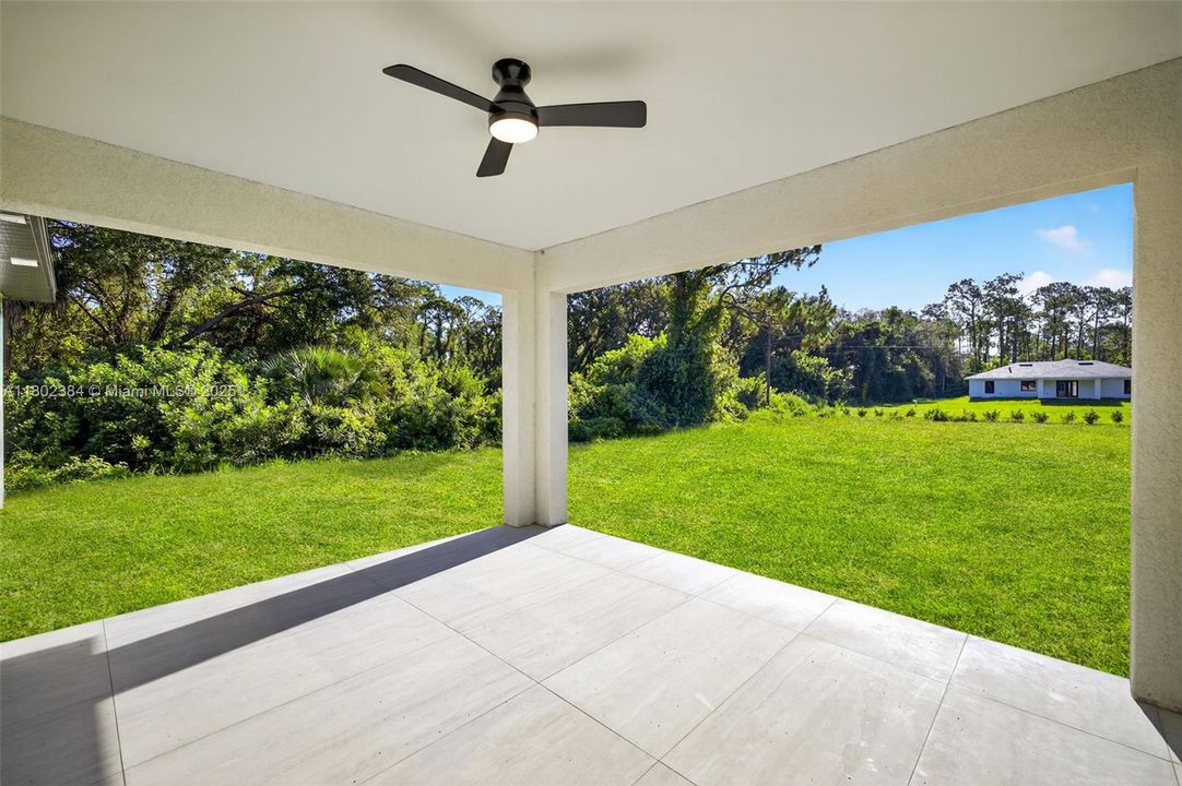 Active With Contract: $350,000 (3 beds, 2 baths, 1620 Square Feet)