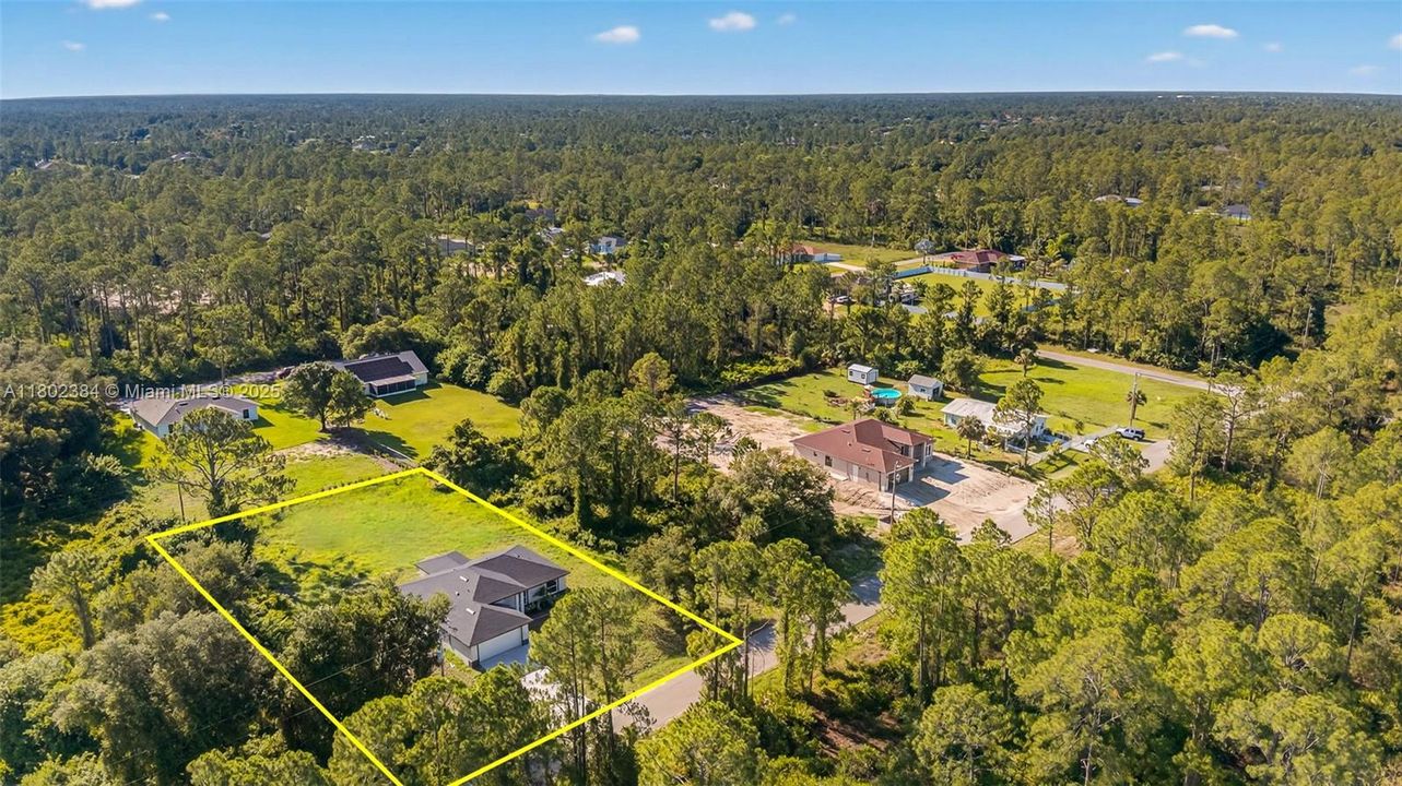 Active With Contract: $350,000 (3 beds, 2 baths, 1620 Square Feet)