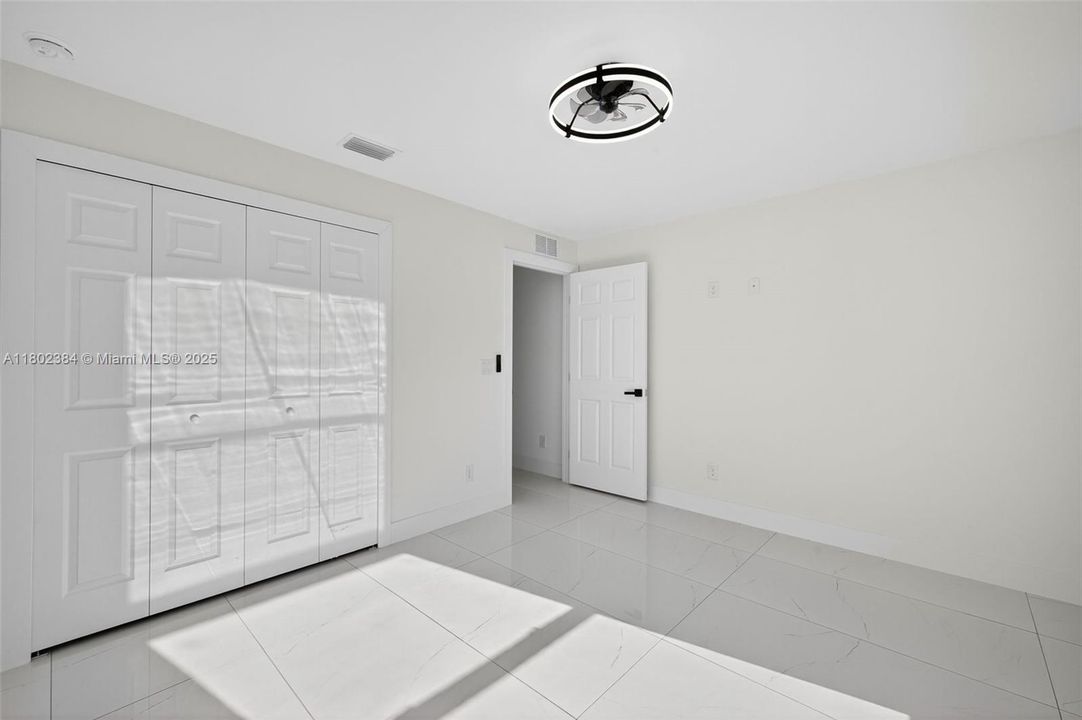 Active With Contract: $350,000 (3 beds, 2 baths, 1620 Square Feet)