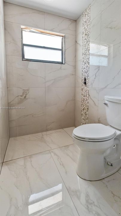 На продажу: $575,000 (3 спален, 2 ванн, 1854 Квадратных фут)