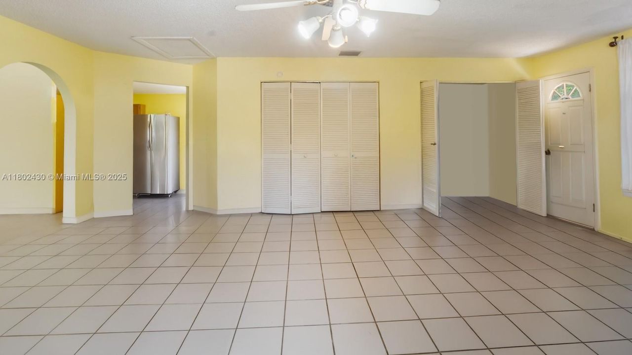 На продажу: $575,000 (3 спален, 2 ванн, 1854 Квадратных фут)