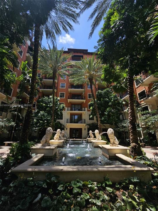 Vendido Recientemente: $850,000 (2 camas, 2 baños, 1353 Pies cuadrados)