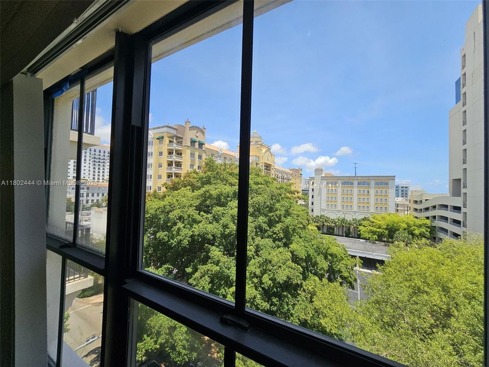 Vendido Recientemente: $850,000 (2 camas, 2 baños, 1353 Pies cuadrados)