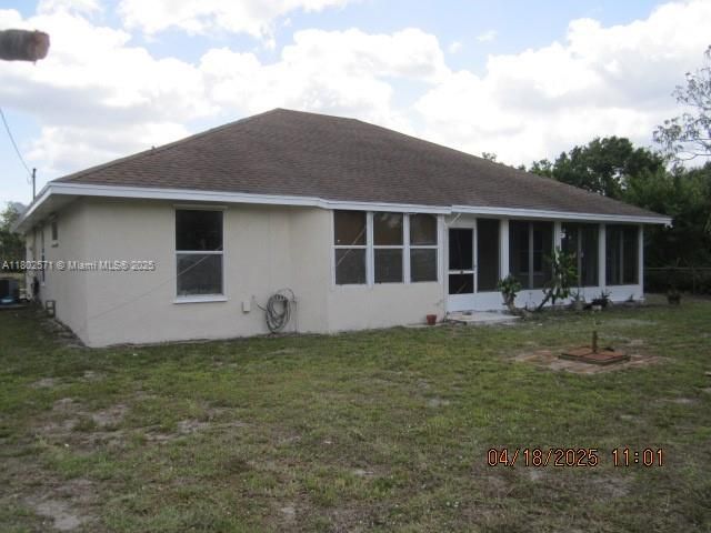 Recently Rented: $2,500 (3 beds, 2 baths, 1544 Square Feet)