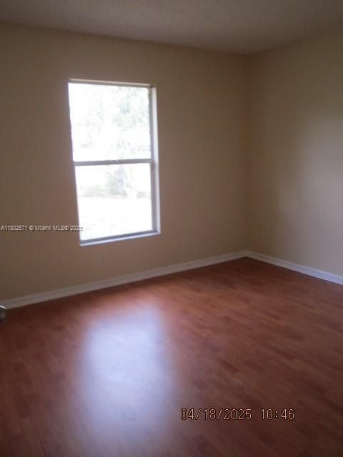 Recently Rented: $2,500 (3 beds, 2 baths, 1544 Square Feet)