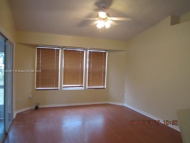 Recently Rented: $2,500 (3 beds, 2 baths, 1544 Square Feet)