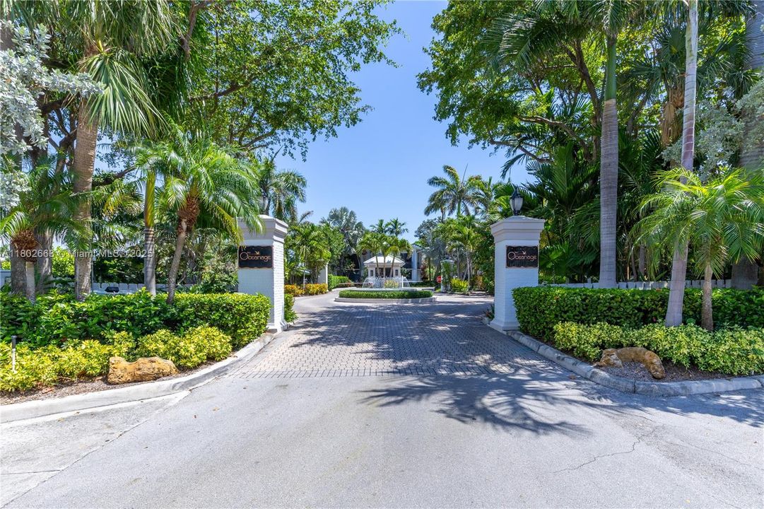 Recently Sold: $1,020,000 (2 beds, 2 baths, 1273 Square Feet)