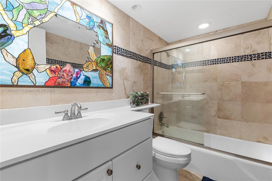 Recently Sold: $1,020,000 (2 beds, 2 baths, 1273 Square Feet)