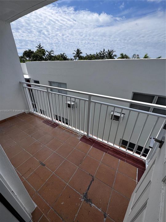 Vendido Recientemente: $288,000 (1 camas, 1 baños, 742 Pies cuadrados)