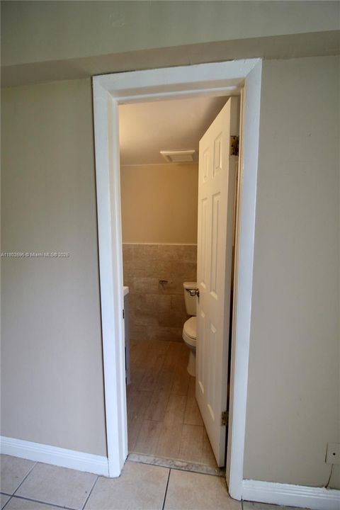 Recently Rented: $2,200 (1 beds, 1 baths, 14586 Square Feet)