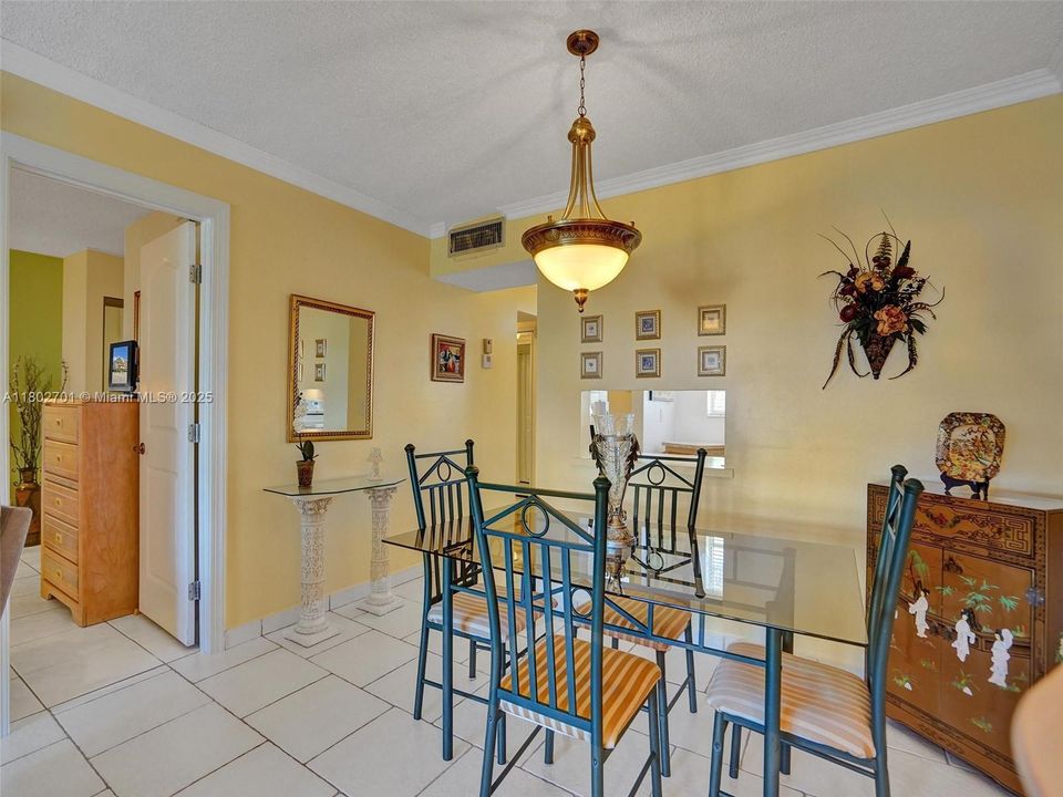 Recently Sold: $80,900 (1 beds, 1 baths, 768 Square Feet)