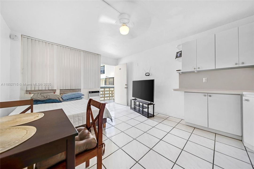 Active With Contract: $110,000 (0 beds, 1 baths, 25163 Square Feet)